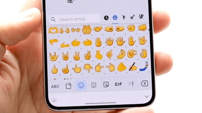 how to use emoji in samsung keyboard