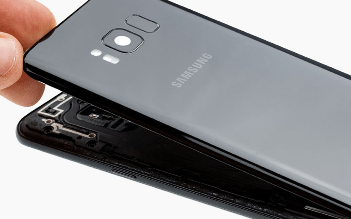 How to take back off a Samsung Galaxy