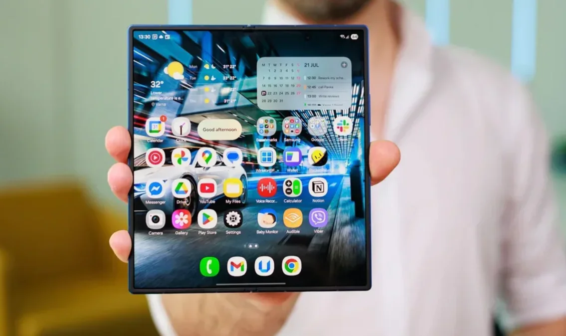 Samsung Galaxy Z Fold 8 (4)