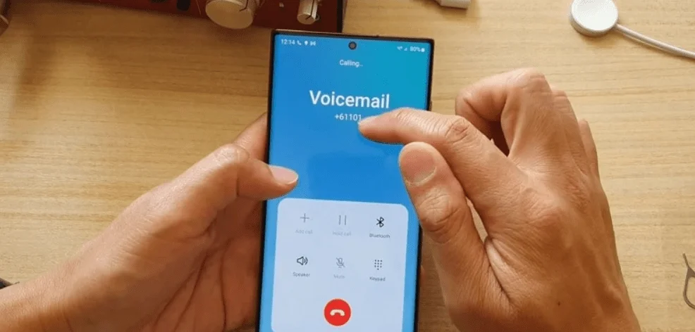 how to set up voicemail on samsung s24